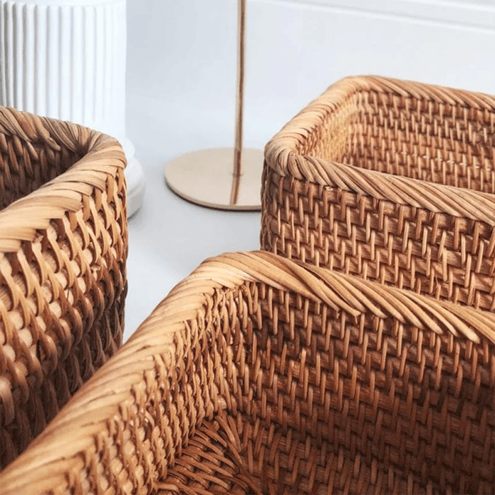 Cesto de Palha Rattan Feito a Mão Indigo
